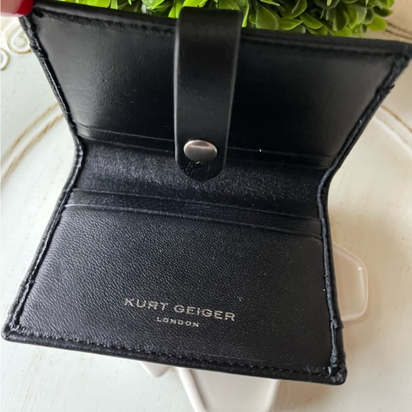 Kurt Geiger black quilted leather bifold cardholder like new - Picture 5 of 9